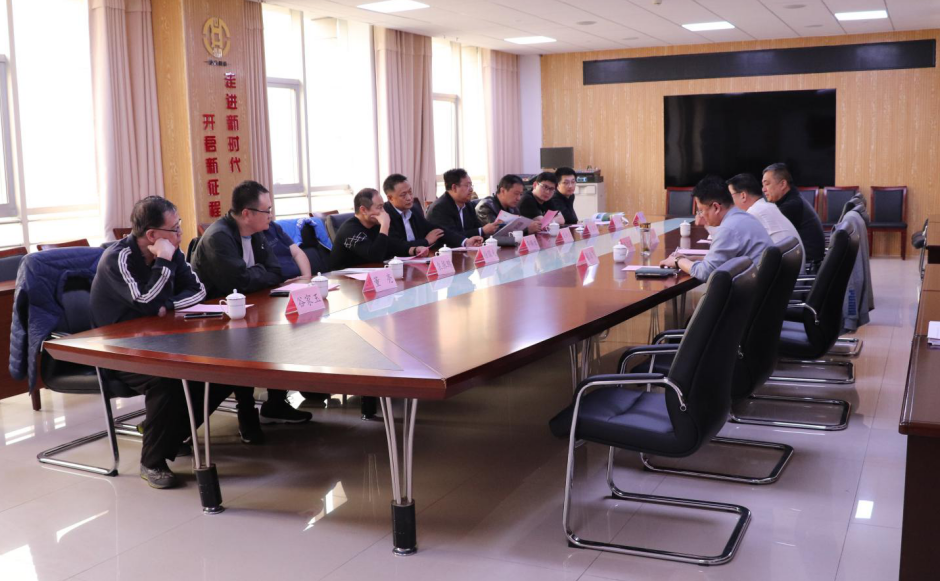 濱州市發(fā)改委黨組副書記、市發(fā)展改革服務(wù)中心主任李解放一行到惠眾財(cái)金集團(tuán)調(diào)研(圖1)