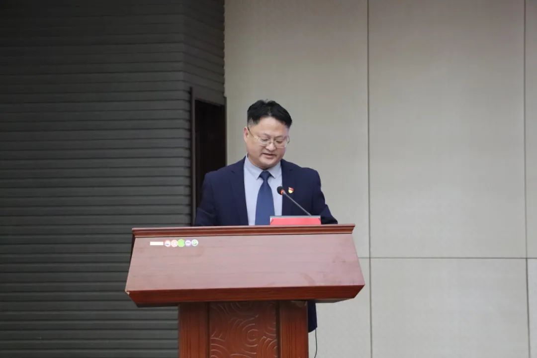 解放思想 真抓實(shí)干丨惠眾財(cái)金召開“建設(shè)更高水平富強(qiáng)濱州中心城區(qū)，惠眾怎么干”解放思想大討論動員大會(圖22)